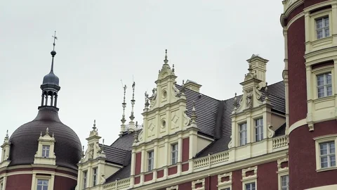Classicist castle with yellow, red facade Vídeos de archivo 91774949