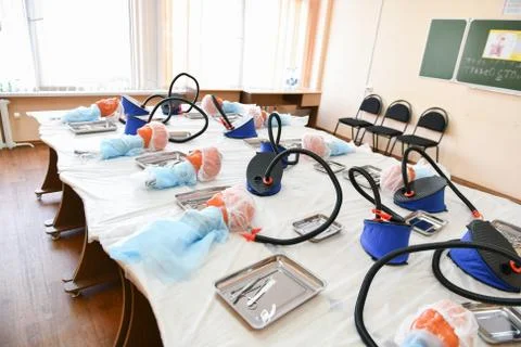 Classroom for tracheotomy. head for tracheotomy practice. Training class on t Foto stock