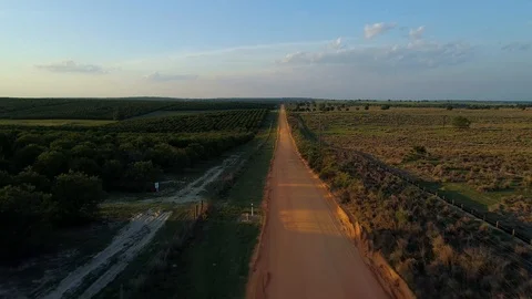 Clay Dirt Hilly Road 動画素材 88483012
