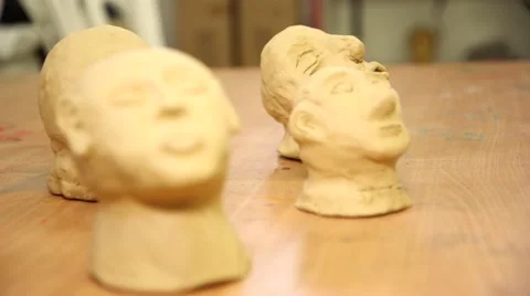 Clay Head Statues Vidéo 54455745