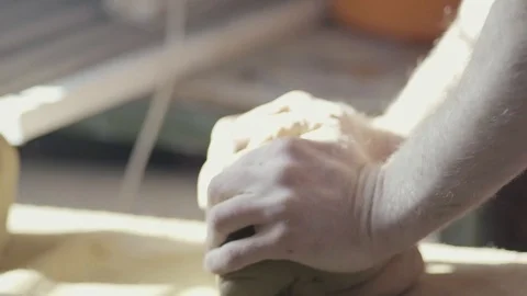 Clay kneading for ceramic products 2 Vidéo 87496221