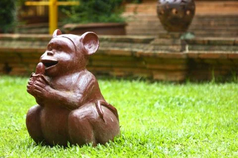 Clay monkey statue Stock Photos