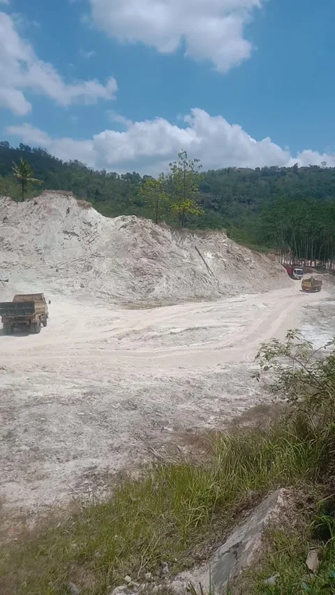 Clay people's mining Stock Footage 206297871