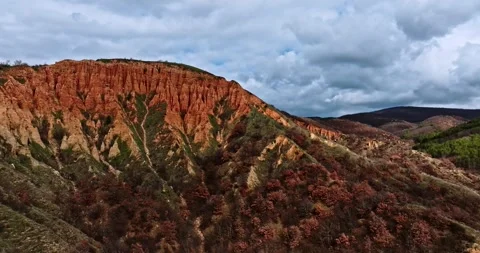 Clay Ridge Colf Forest Hill Area Clouds Sun Rays Aerial Slow Rotate Stock Footage 289409390