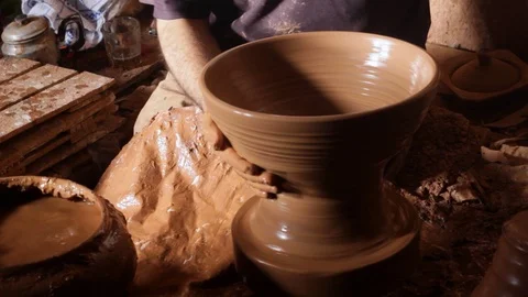 Clay throwing  Stock Footage 124590546