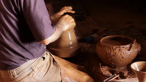 Clay throwing safi morocco Stock Footage 124590268
