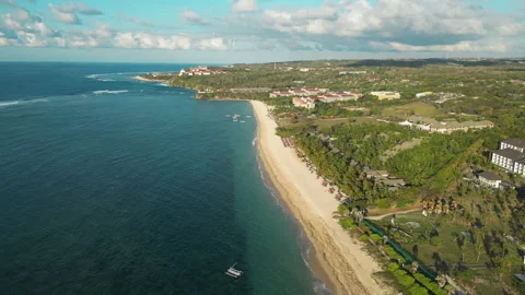 Clean Empty Tropical Beach Nusa Dua Bali Indonesia Drone Track In 4K 60FPS Vidéo 314297935