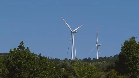 Clean Energy Revolution: How Wind Turbines Are Transforming Our Planet Stockbeeldmateriaal 280691484
