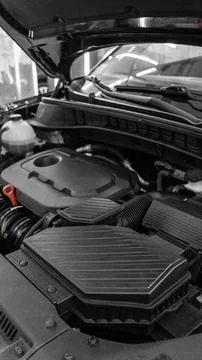 Clean engine and engine compartment of a modern car after a car wash. car w.. 스톡 사진