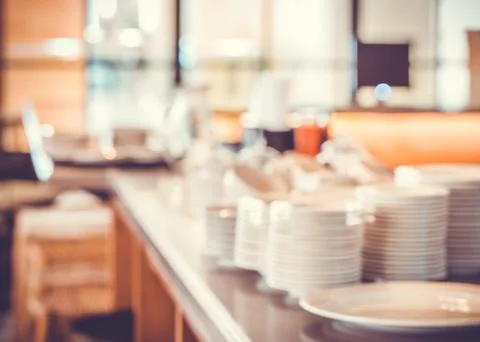 Clean stack of dishes Fotos Stock