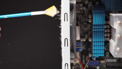 Cleaning on computer case from dust Vidéo 104540562