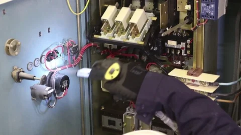 Cleaning electrical equipement with dry ice Stock Footage 84065569
