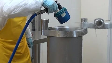 Cleaning Equipment at a Food Processing Plant in the Morning 库存影片 320796541
