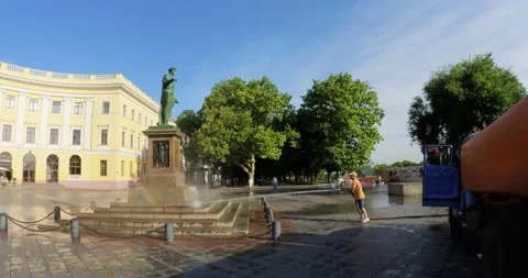 Cleaning famous statue of the Duc de Richelieu in the center of Odesa - DCI 4K Stock Footage 158244806