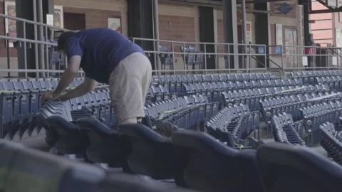 Cleaning Vídeo Stock 144412979