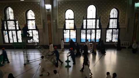 Cleaning Masjidil Haram Stock Footage 119668926