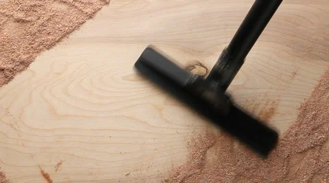 Cleaning up sawdust 動画素材 1098830
