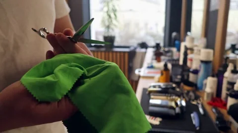 Cleaning scissors Stock Footage 268515095