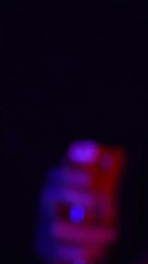 Cleaning a smartphone screen from the inside on black background Vidéo 127300027