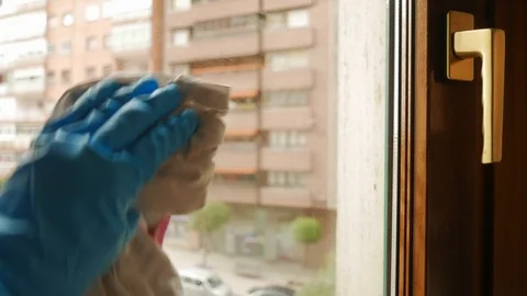 Cleaning the windows Video stock 106625182
