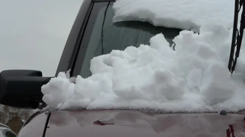 Cleaning windshield 動画素材 36372333