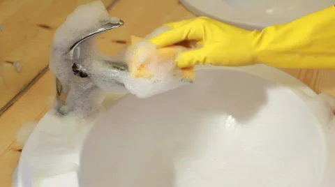 Cleansing a wash-basin 스톡 동영상 726874