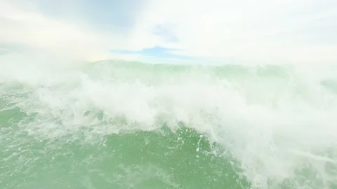 Clear and blur big wave sea against to camera like point of view Stock Footage 193986016