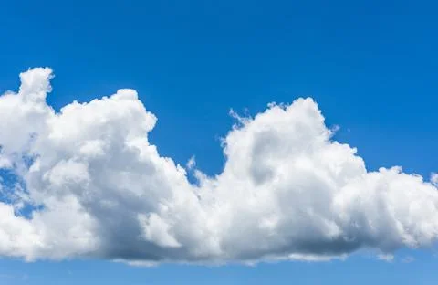 Clear blue sky with white clouds Foto stock