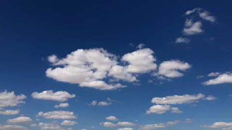 Clear high beautiful cloud space weather beautiful blue sky Vídeos de archivo 264865530