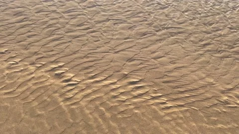 Clear ripples Stockbeeldmateriaal 226647664