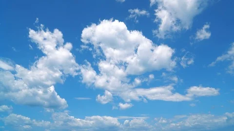 The clear sky with a cloud Vidéo 81114622