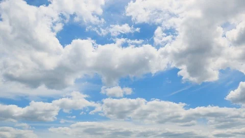 The clear sky with a cloud Stockbeeldmateriaal 90871046