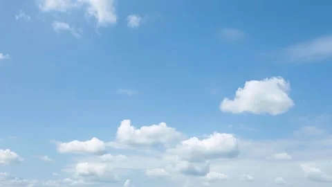 The clear sky with a cloud Stockbeeldmateriaal 91939642