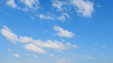 The clear sky with a cloud Stockbeeldmateriaal 93498149