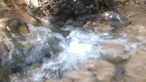 The Clear Stream Flowing Through Mountains Stockbeeldmateriaal 333122814