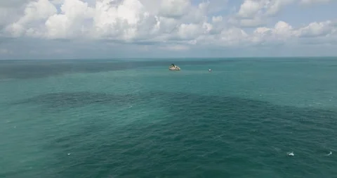Clear turquoise waters with vibrant sky. Ko Samui, Thailand. Stock Footage 311786480
