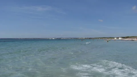Clear turquoise waves moving towards a beach. Stock Footage 130382073