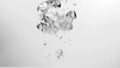 Clear water bubbles   Stock-Footage 210224452