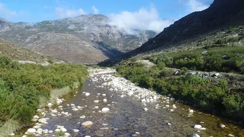 Clear water trout stream flowing from mountains Stock-Footage 100662073