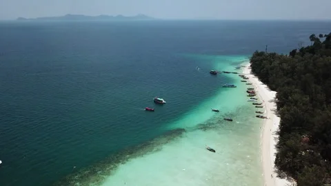 Clear wave and white beach in Koh Kradan island in Trang, Thailand. Stock Footage 270423789