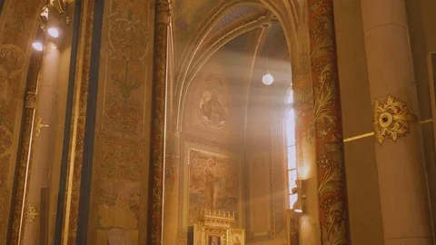 Clearly visible, distinguished rays of sun, daylight penetrating cathedral air Stock Footage 126693529