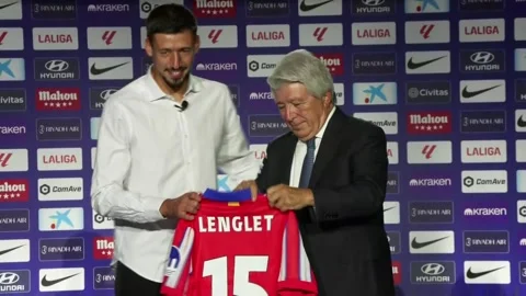Clément Lenglet presented as new Atletico de Madrid player, Madrid, ES - 26 Aug  Stock Footage 282717600
