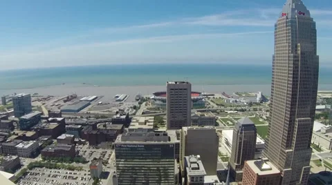 Cleveland arial pan Stock Footage 39861212