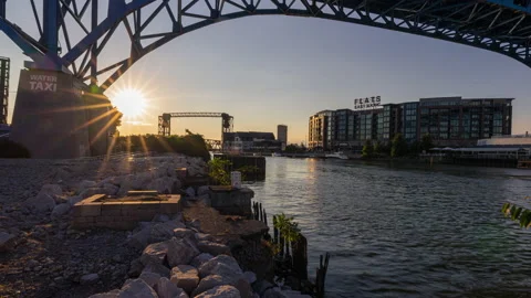 Cleveland Flats Sunset Timelapse Vidéo 202185090