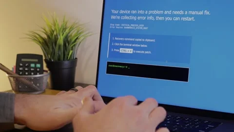 ClickFix BSOD Cyber Attack - Hackers Exploit Users Stock Footage 327934039