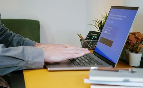 ClickFix BSOD Cyber Attack - Hackers Exploit Users Stock Photos