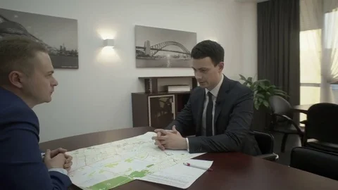 Client listens attentively to the manager Stock Footage 82180508