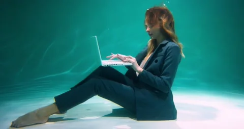 CLIENT SERVICE REPRESENTATIVE Cinematic view of young happy business woman Stock Footage 170155093