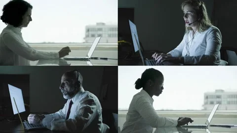 Client support operators in headsets and managers Stock Footage 131225746