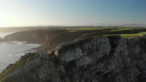 Cliff  aerial shoot 動画素材 138252425
